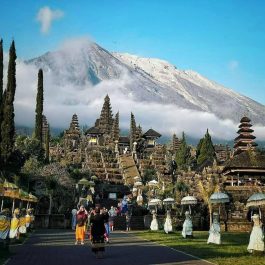View_of_Besakih_Temple